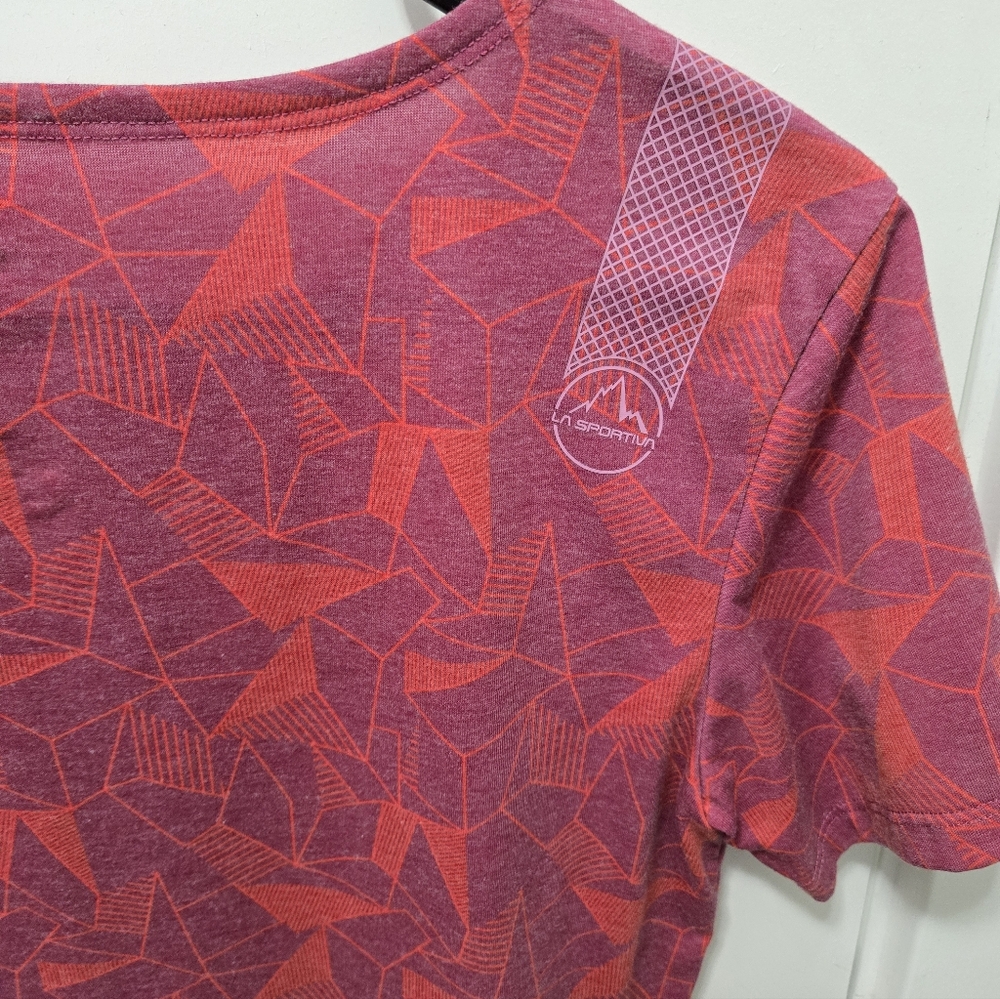 La Sportiva Women's Dimension Tee Red - Picture 4 of 4